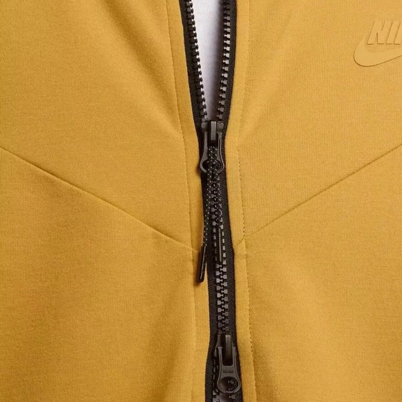 Nike Tech Essentials Zip Sport Hoodie Athletic Jacket Gold Beige Mens Large New - Picture 7 of 10